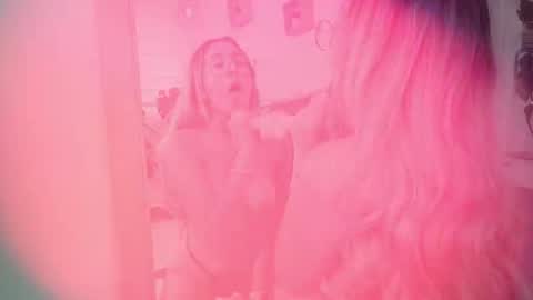 Snapshot of dina_ride chatting on 15, 9, 2025 online show from 15, 9, 2025