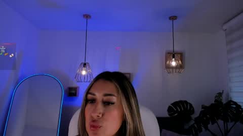   online show from 9, 4, 2026