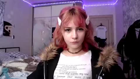 Snapshot of dinadollins chatting on 24, 6, 2026 DinaDollins online show from 24, 6, 2026