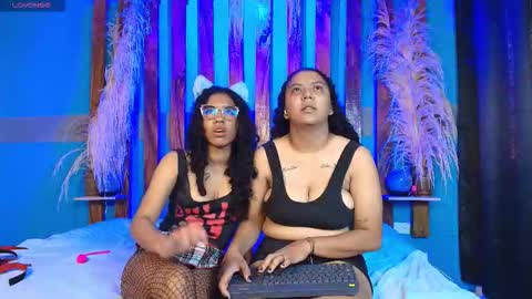 Snapshot of dinokoandkimcyci chatting on 26, 2, 2026 dinokoandkimcyci online show from 26, 2, 2026