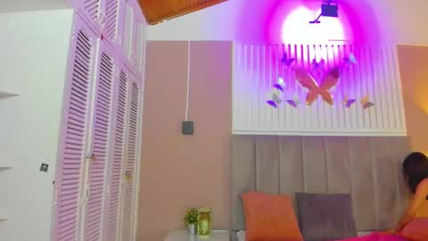 Snapshot of diosa_cristal chatting on 19, 1, 2025 Cristal online show from 19, 1, 2025