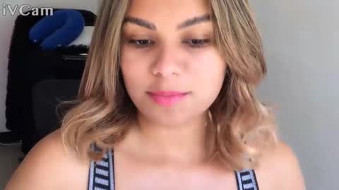 diosadeluniverso_ online show from 17, 10, 2025