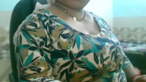 Snapshot of dipa2345 chatting on 7, 10, 2025 dipa2345 online show from 7, 10, 2025