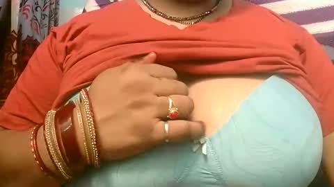 Snapshot of dipa2345 chatting on 12, 10, 2025 dipa2345 online show from 12, 10, 2025