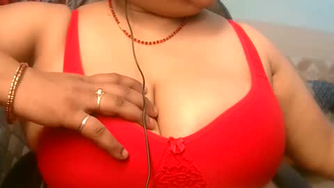 Snapshot of dipa2345 chatting on 24, 11, 2025 dipa2345 online show from 24, 11, 2025