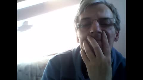 Snapshot of dirk6873 chatting on 16, 12, 2025 Adam Carla online show from 16, 12, 2025