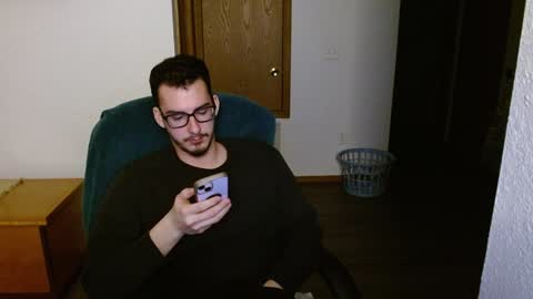 Dirk Diggler online show from 4, 2, 2025