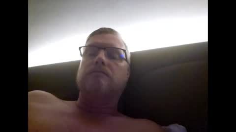 dirkkie1975 online show from 8, 4, 2026