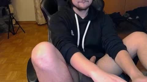 Snapshot of dirty_fun_boy chatting on 11, 11, 2025 dirty_fun_boy online show from 11, 11, 2025