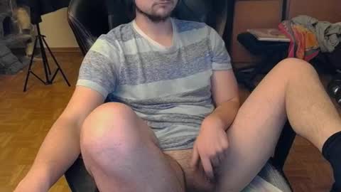 Snapshot of dirty_fun_boy chatting on 21, 11, 2025 dirty_fun_boy online show from 21, 11, 2025