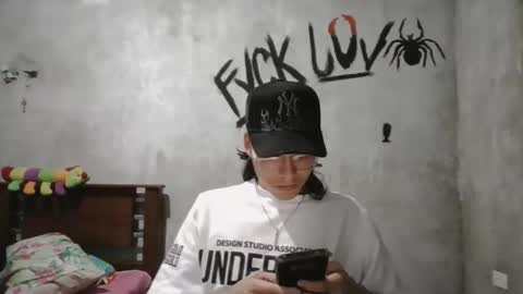 dirty model online show from 11, 4, 2026