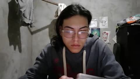 Snapshot of dirty_model chatting on 28, 4, 2026 dirty model online show from 28, 4, 2026
