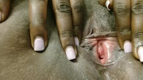 Snapshot of dirty_slutts chatting on 19, 11, 2025 sisi and grovin online show from 19, 11, 2025