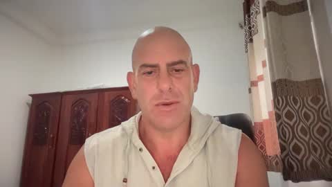 Dirtydanlondon online show from 11, 2, 2025