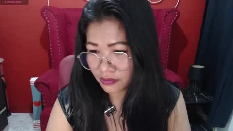 LatexQueen online show from 15, 12, 2024