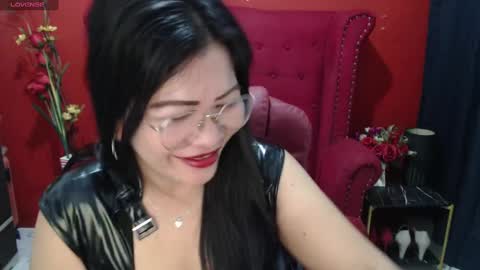 LatexQueen online show from 29, 1, 2025