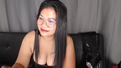 LatexQueen online show from 23, 9, 2025