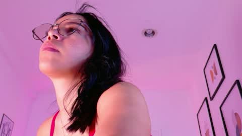Snapshot of dirtylittleslutt_ chatting on 17, 5, 2026 Nemesis online show from 17, 5, 2026