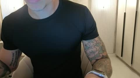 Snapshot of dirtyprettyboi chatting on 2, 7, 2026 buy tokens with link online show from 2, 7, 2026