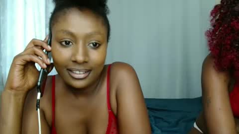 Snapshot of disah_002 chatting on 13, 11, 2025 disah_002 online show from 13, 11, 2025