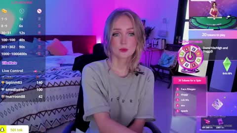 Snapshot of disney__princess chatting on 1, 2, 2025 JASMINE online show from 1, 2, 2025
