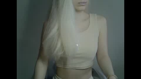 DitaMilton online show from 12, 3, 2025