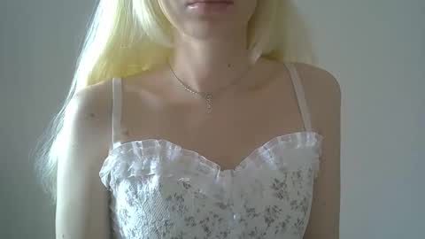 DitaMilton online show from 21, 2, 2026