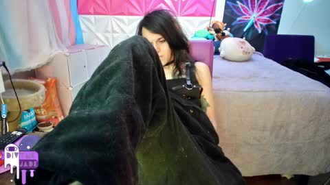 Jade Divyne online show from 3, 12, 2024