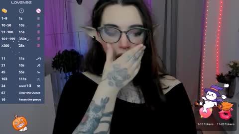 dixipixi_ online show from 9, 11, 2025