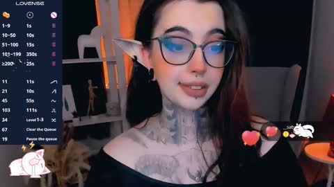 dixipixi_ online show from 15, 11, 2025