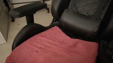 Snapshot of dixollo chatting on 25, 10, 2025 DickMaster online show from 25, 10, 2025