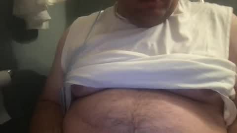 Snapshot of dj_stud chatting on 4, 11, 2025 dj_stud online show from 4, 11, 2025