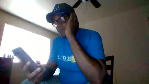 djbignuttsbrownass24 online show from 5, 1, 2025