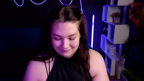 Jenia online show from 5, 3, 2025