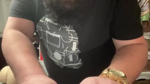 Snapshot of djfreeque chatting on 4, 12, 2024 djfreeque online show from 4, 12, 2024