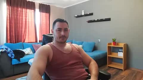 STR8 BOYv online show from 28, 1, 2025