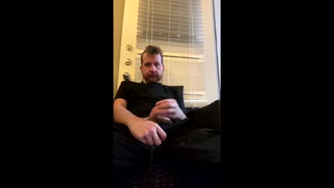 Snapshot of dlew505 chatting on 7, 6, 2026 come say hey lets chat online show from 7, 6, 2026
