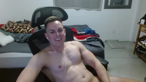 Snapshot of dmoney212 chatting on 20, 12, 2024 dmoney212 online show from 20, 12, 2024