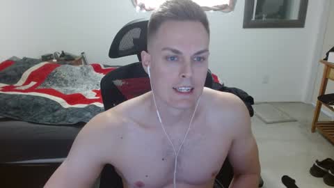 Snapshot of dmoney212 chatting on 2, 1, 2025 dmoney212 online show from 2, 1, 2025