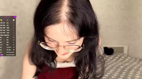 Snapshot of dodiebabikian chatting on 18, 10, 2025 Annie PVT IS OPEN online show from 18, 10, 2025