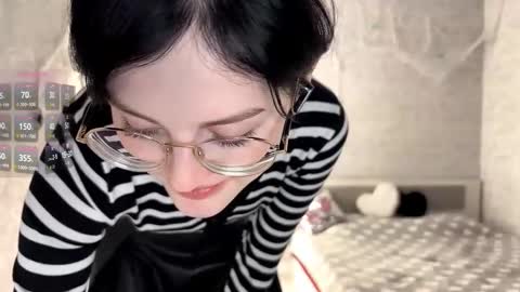 Snapshot of dodiebabikian chatting on 31, 10, 2025 Annie PVT IS OPEN online show from 31, 10, 2025