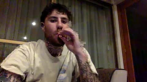 Snapshot of dogboi666 chatting on 27, 1, 2025 Dogboi online show from 27, 1, 2025