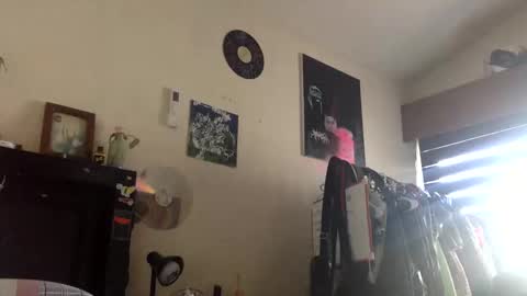 Snapshot of dogboi666 chatting on 5, 12, 2025 Dogboi online show from 5, 12, 2025
