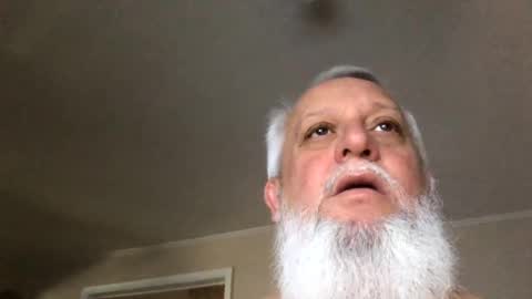 Snapshot of dogggggy07 chatting on 5, 1, 2025 dogggggy07 online show from 5, 1, 2025