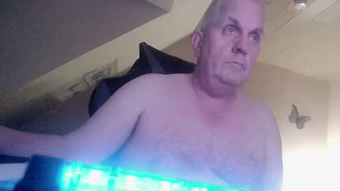 Snapshot of doggy2629 chatting on 18, 11, 2025 doggy2629 online show from 18, 11, 2025