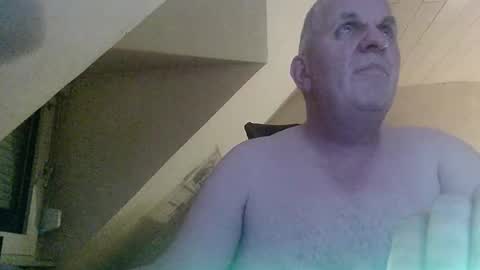 Snapshot of doggy2629 chatting on 19, 11, 2025 doggy2629 online show from 19, 11, 2025