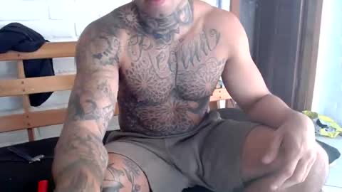 dogtattoo77 online show from 15, 10, 2025