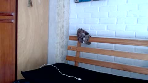 dogtattoo77 online show from 21, 10, 2025