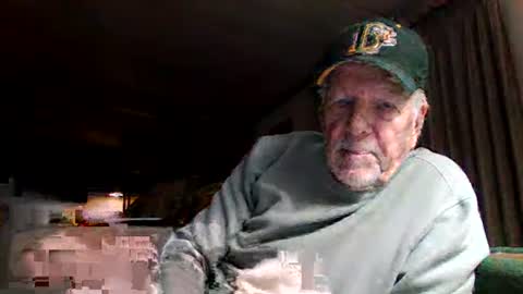 Snapshot of doingmyself69 chatting on 15, 10, 2025 doingmyself69 online show from 15, 10, 2025