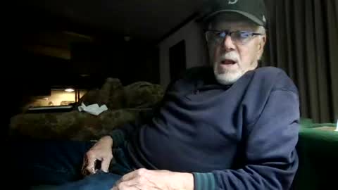 Snapshot of doingmyself69 chatting on 30, 10, 2025 doingmyself69 online show from 30, 10, 2025